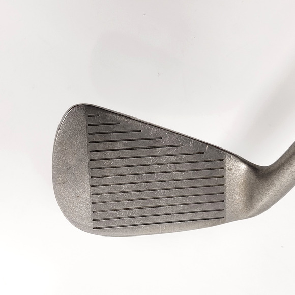 Vintage TaylorMade ICW11 Single 6-Iron Steel Regular-Flex 37.25in RH (Bad Grip) - Picture 2 of 14